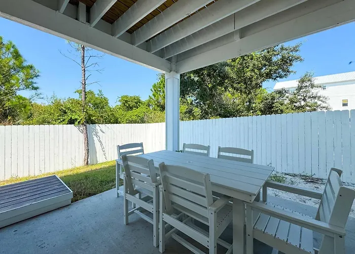 The Avery House Holiday home